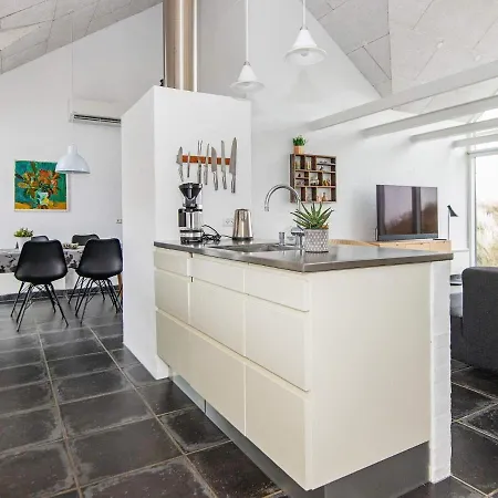 6 Person Holiday In R M بيت للعطل Bolilmark